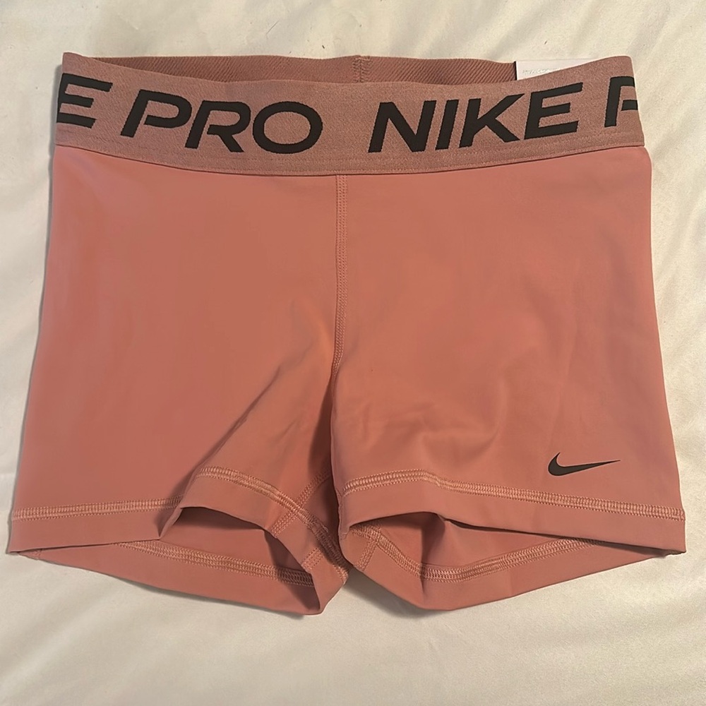 Nike Pro Women’s 3” Shorts